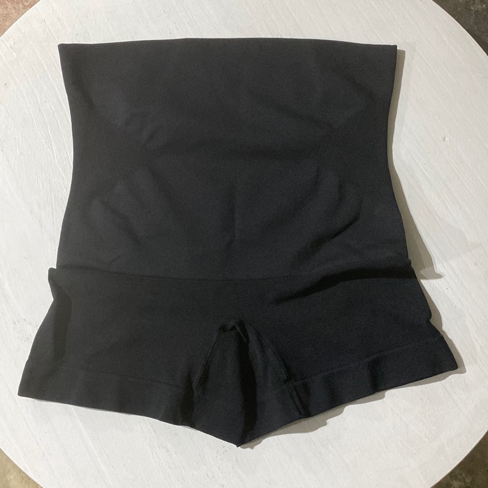 Shapewear shorts